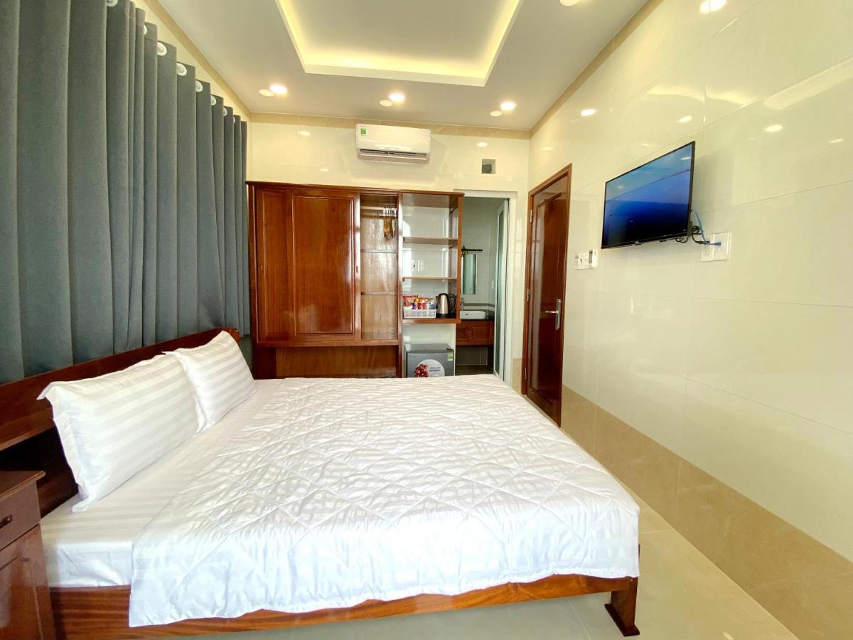 Khach San A68 Hotel Long My Exterior photo